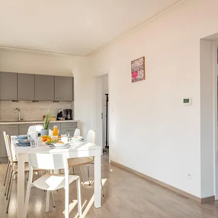 Le Manoir De Cyrielle A 10 Min Du Centre De Strasbourg Appartement Bischheim