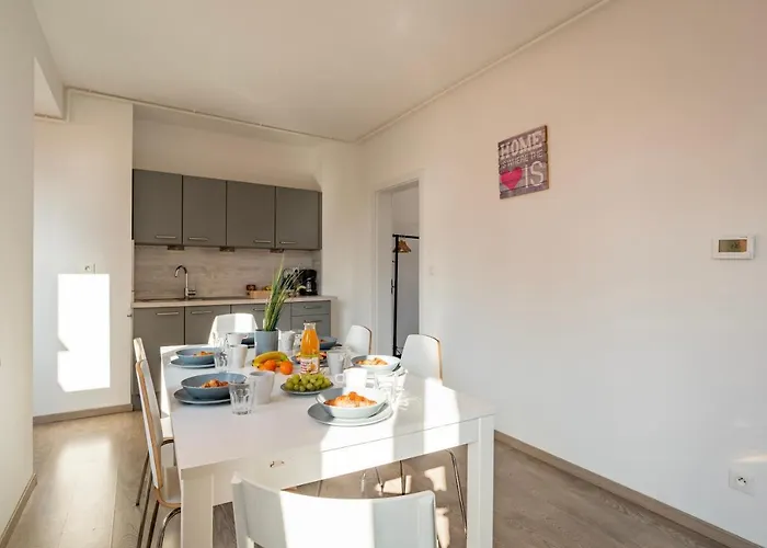 Le Manoir De Cyrielle A 10 Min Du Centre De Strasbourg Bischheim